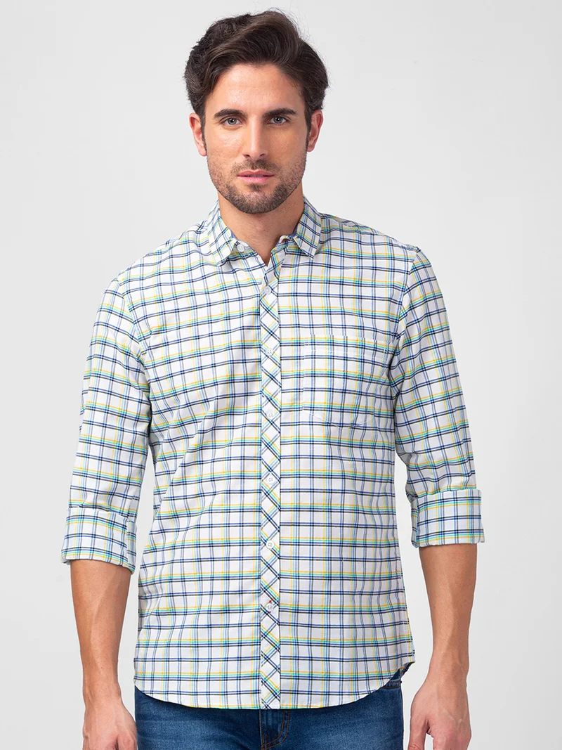 globus Globus Men White Checked Cotton Regular Fit Casual Shirt